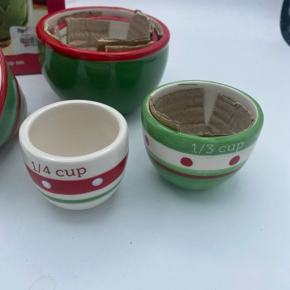 Pier 1 Imports Holiday Owl Nesting Measuring Cup set Handpainted New Open Box